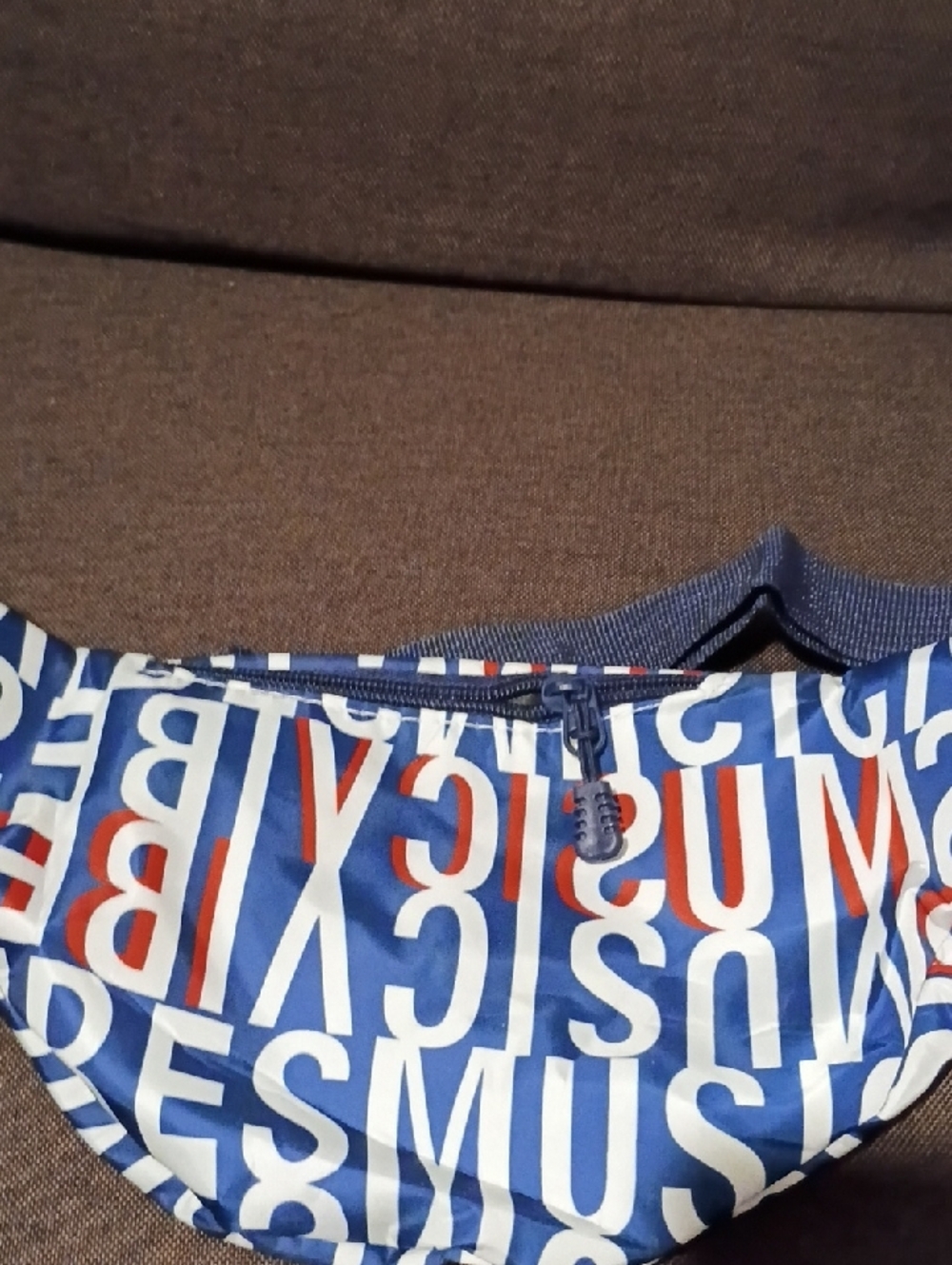 Navy Letter-Print Waist Bag With Toilet Seat Cover Cushions New - Picture 5 of 7